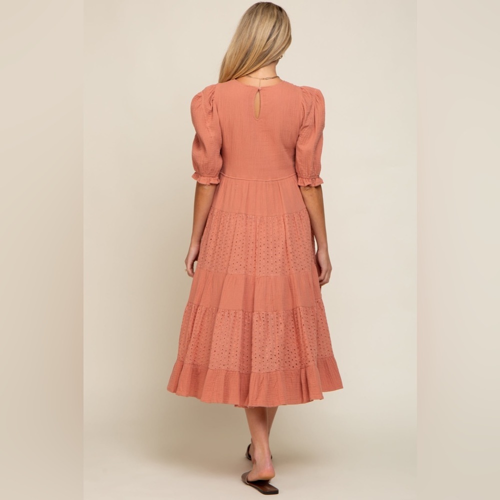 Pinkblush eyelet tiered midi dress nwot - Picture 5 of 8